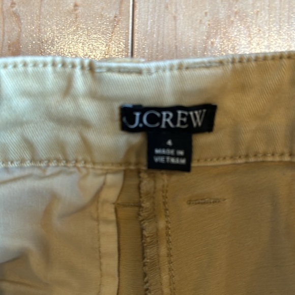 COPY - J Crew Capeside shorts - Picture 5 of 10